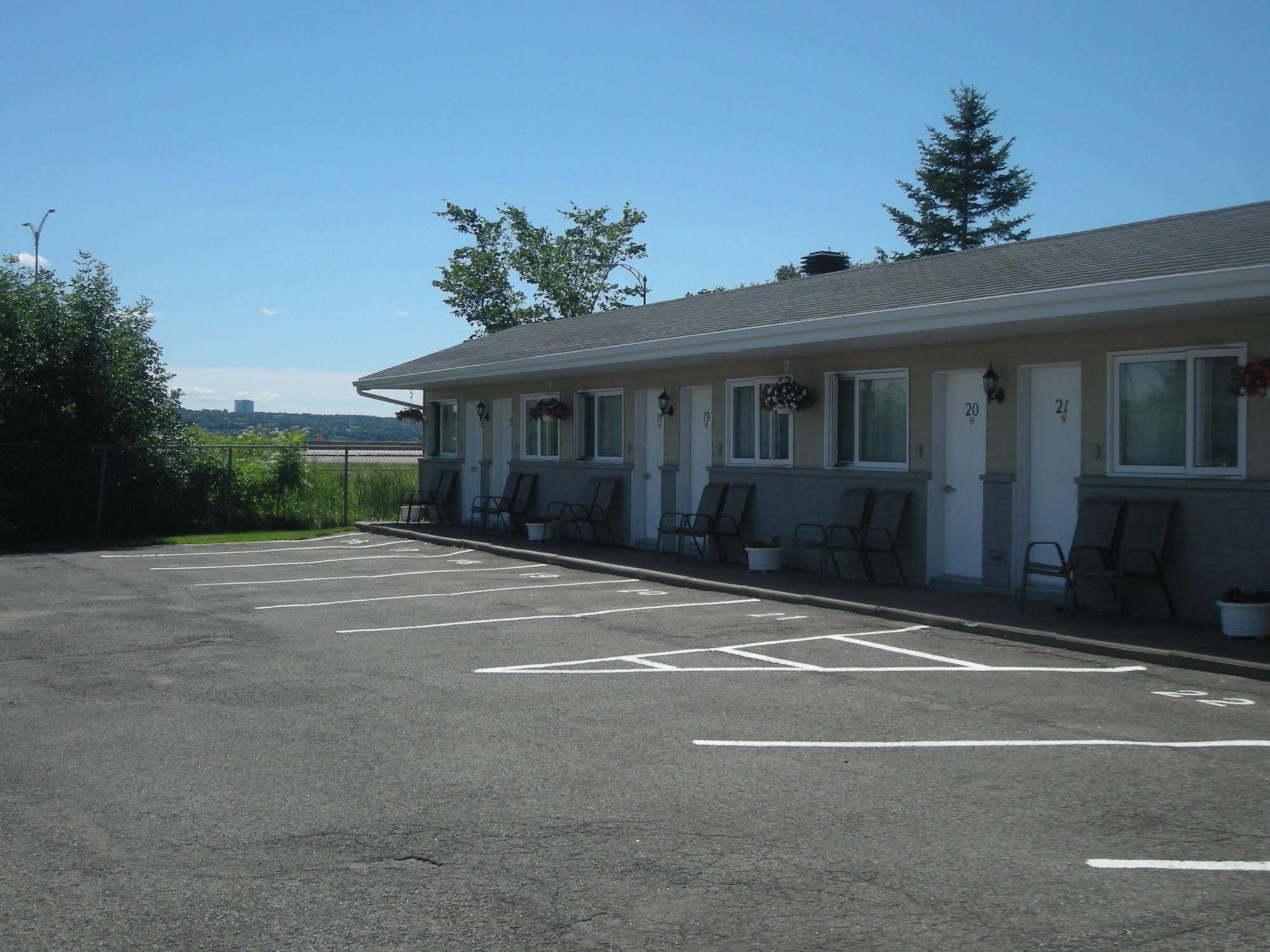 Motel Chevalier Quebec City Luaran gambar
